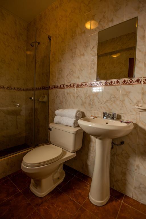 Hotel Rivera Ayacucho Exteriör bild